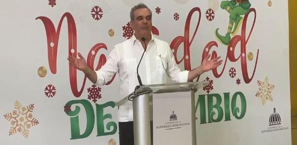 Abinader: «Yo le pedí a Carolina que siguiera en el ayuntamiento»