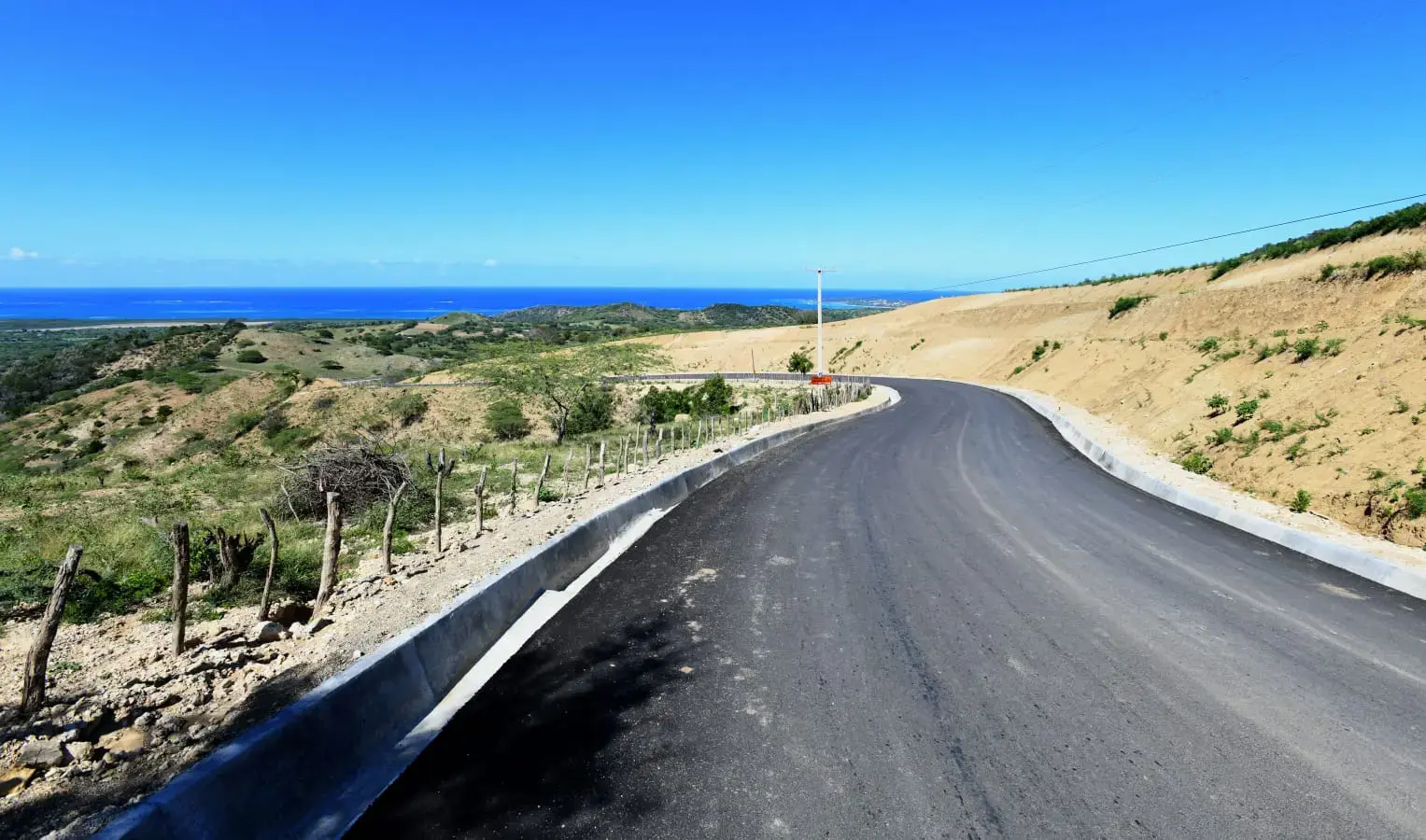 Gobierno entregará en los próximos días la carretera Navarrete – Montecristi