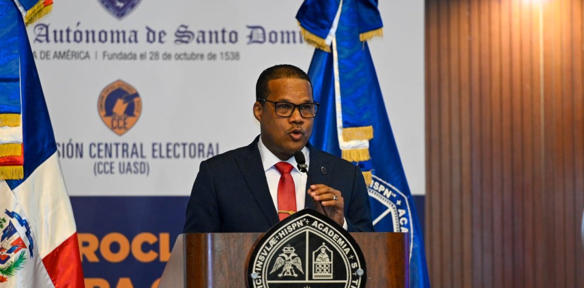 6 pilares y una promesa de modernización: así es el plan de Radhamés Silverio para dirigir la UASD