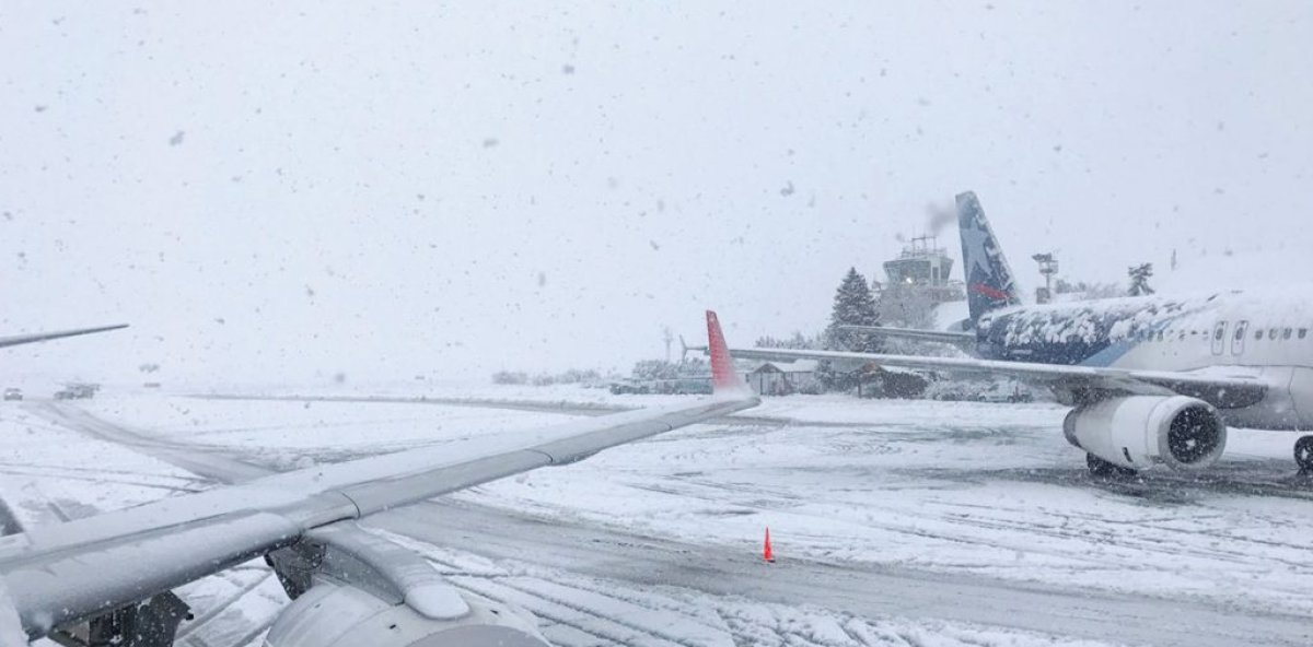 Cancelación vuelos sigue por tormenta