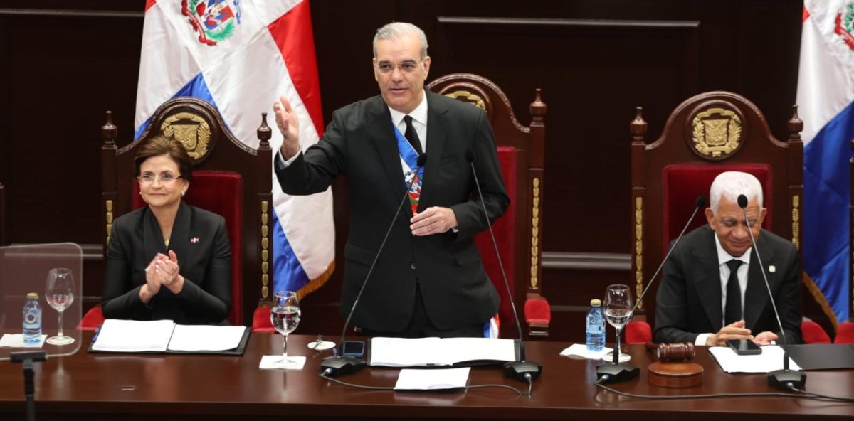 Luis Abinader anuncia una zona franca de puertos secos en la frontera con Haití