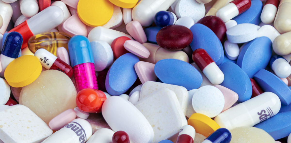 Oncólogos rechazan cambio compras fármacos