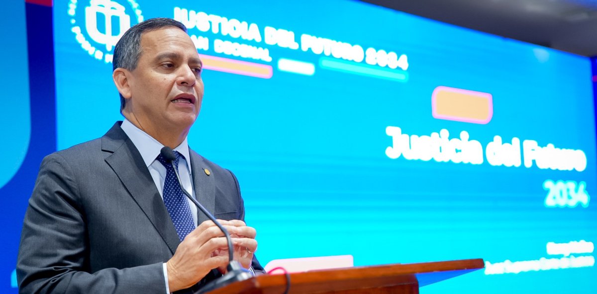 Henry Molina presenta metas de modernización judicial en la Región Norte