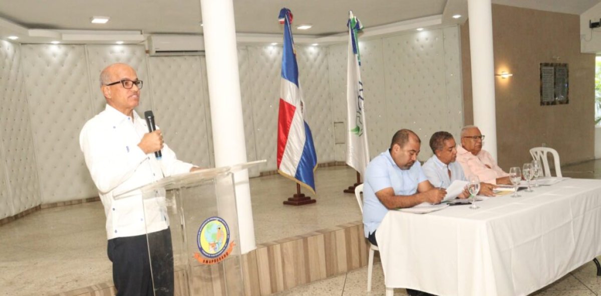 Comerciantes reaccionan a medidas del Gobierno ante crisis del petróleo: ¿qué proponen?