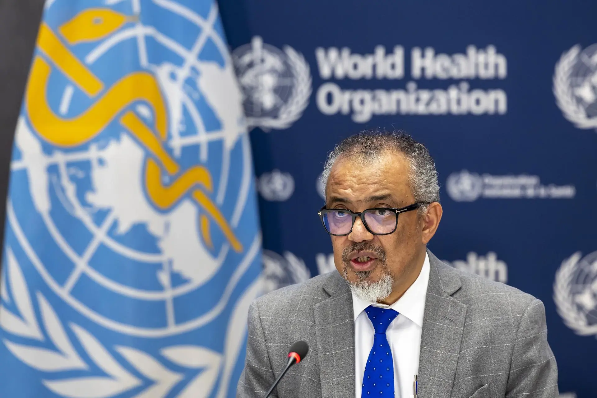 El director general de la OMS: Argentina «será menos segura» tras su retirada de la agencia