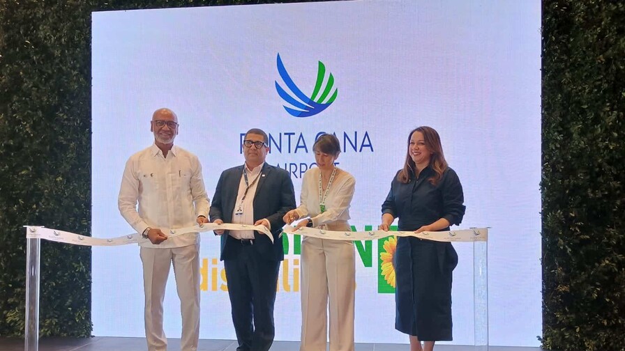 Aeropuerto de Punta Cana lanza programa Sunflower para pasajeros con discapacidades no visibles