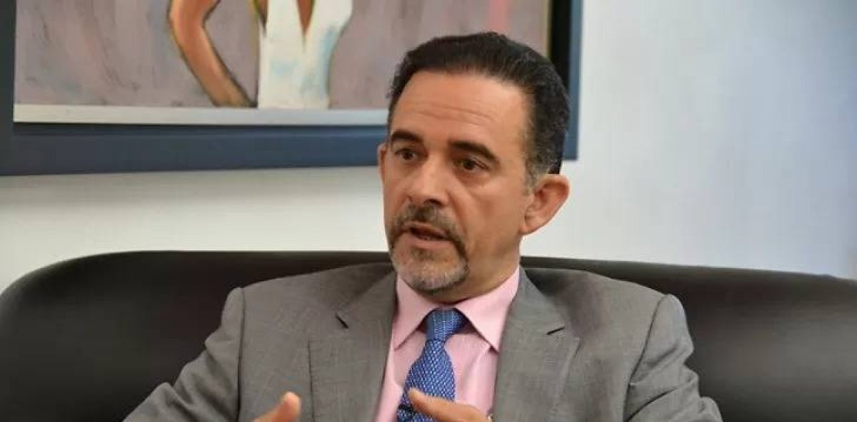 Unos 60 querellantes siguen en acción penal contra los hermanos Espaillat, según abogado