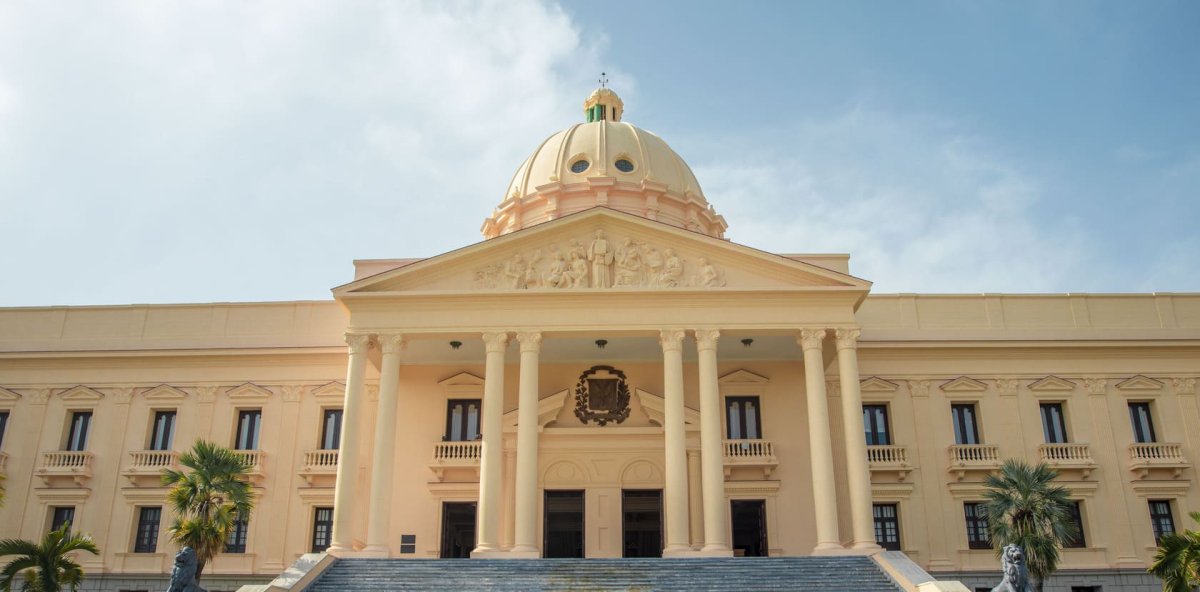 República Dominicana reclama derecho internacional pasar Ormuz