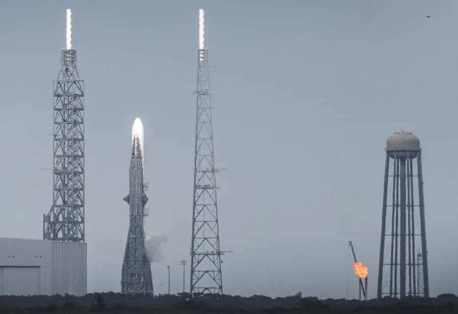 Blue Origin reutiliza por primera vez con éxito el cohete New Glenn en su tercera misión