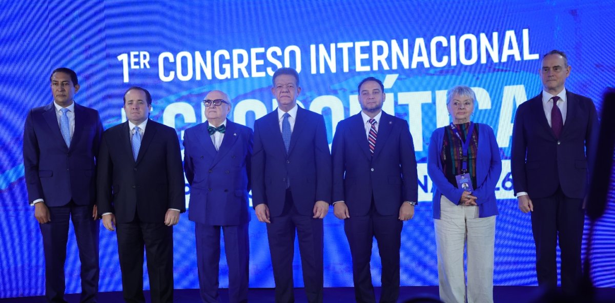 Expertos en geopolítica ven EE.UU. pierde poder