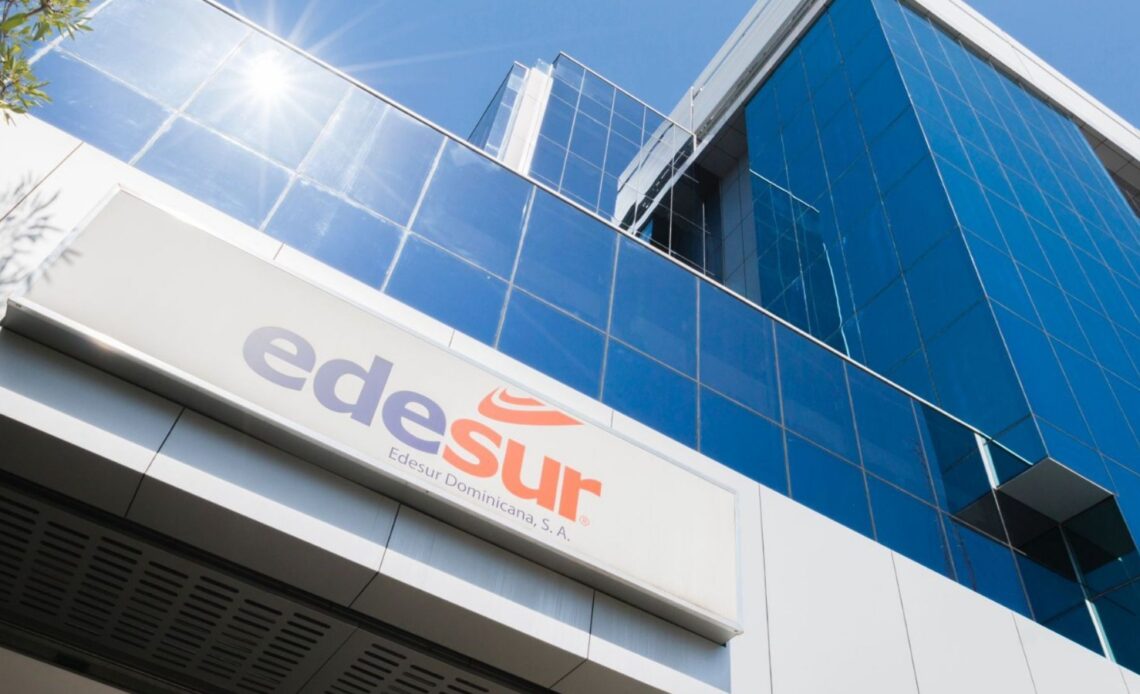 Edesur inicia construcción de tres subestaciones en SDO y Haina