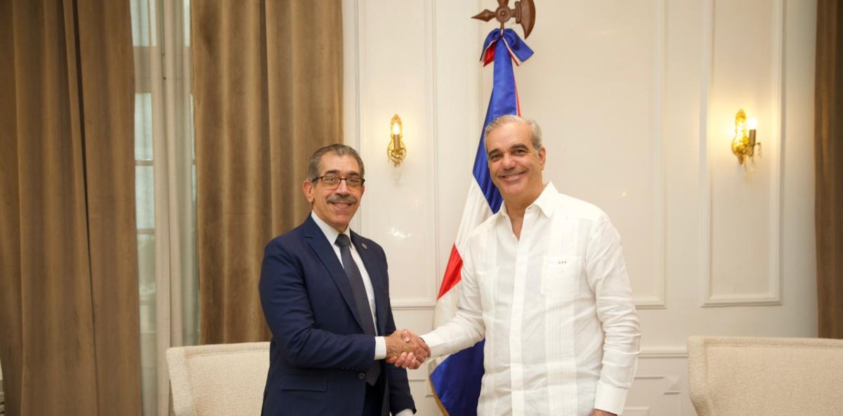 De qué hablaron Luis Abinader y Jorge Asjana en el Palacio Nacional sobre el futuro de la UASD?