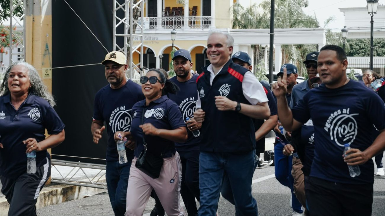 Ministro Luis Miguel De Camps lidera misión de Agentes al 100 “Escudo contra la Violencia”