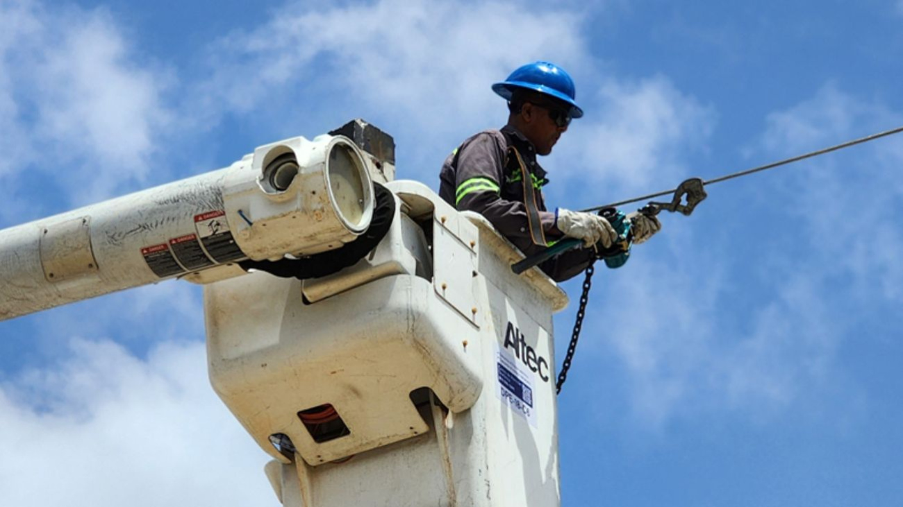 Edeeste acelera acciones para estabilizar sistema eléctrico en Boca Chica ante aumento de demanda