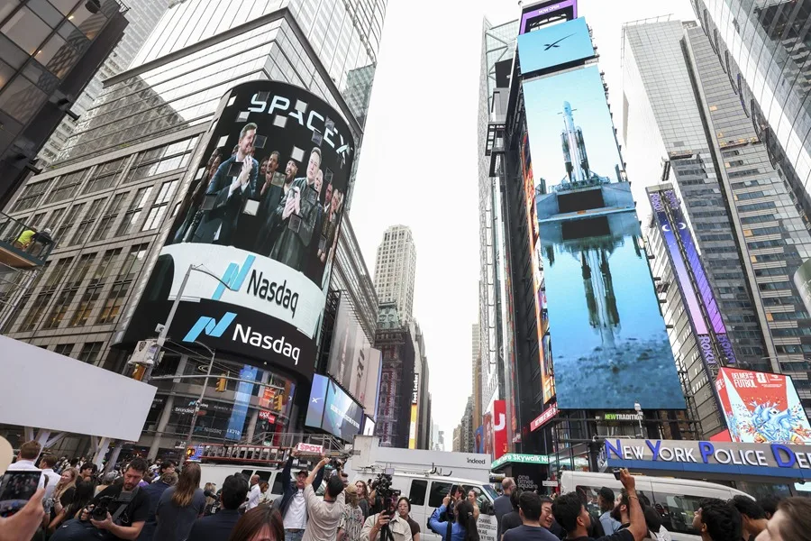 SpaceX acuerda comprar la empresa de software Cursor por 60.000 millones de dólares en acciones de la compañía