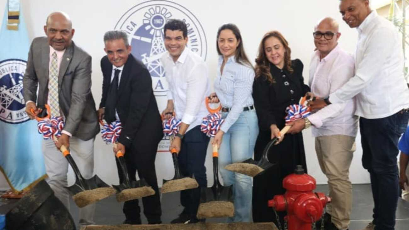 Inapa lleva solución de agua potable a Jicomé, Valverde, con inicio de construcción de acueducto