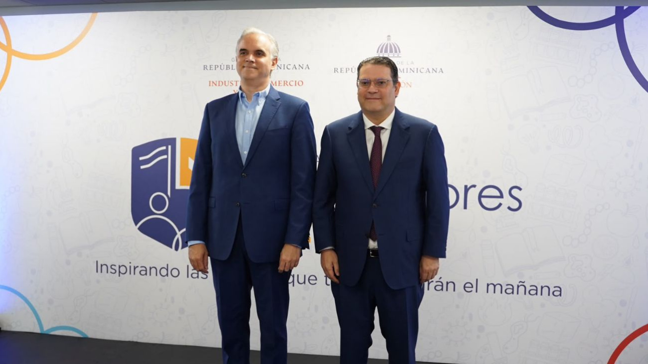 Gobierno lanza el programa “Embajadores STEM” para impulsar el talento que demandará la economía del futuro