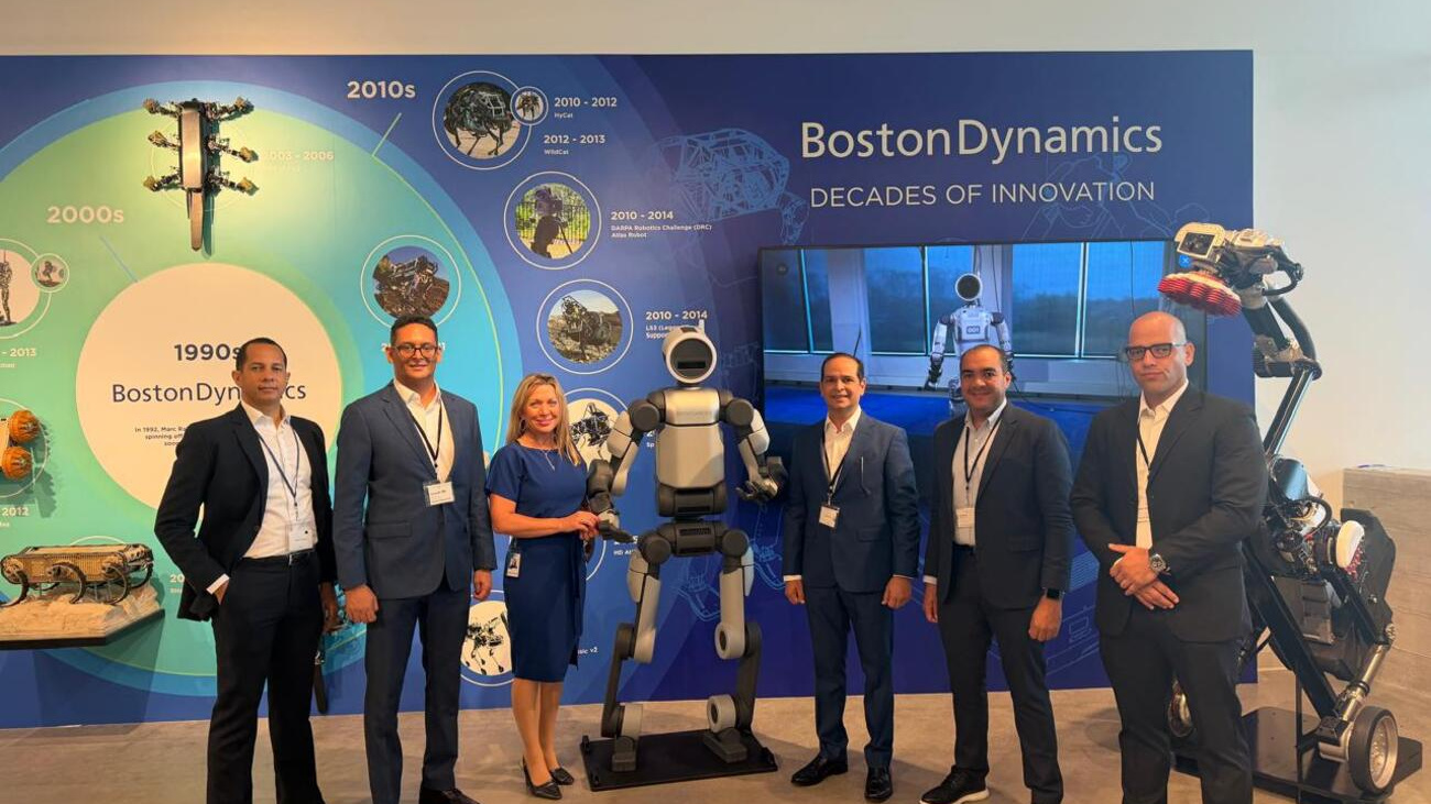 Boston Dynamics y el Sistema 911 impulsan el uso de robótica para atender emergencias en la República Dominicana