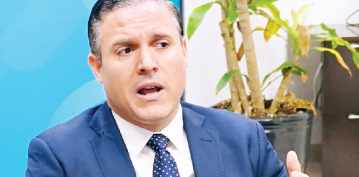 Poder Ejecutivo designa a Jean Luis Rodríguez como nuevo ministro del (MIVHED)
