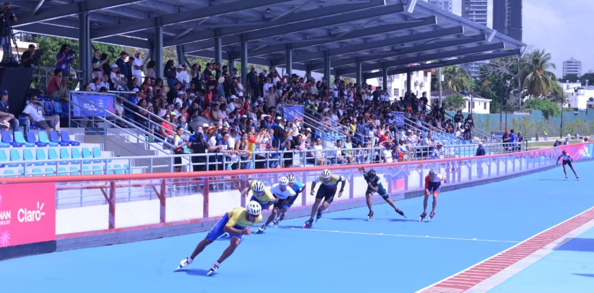 México se corona en triatlón masculino por equipos