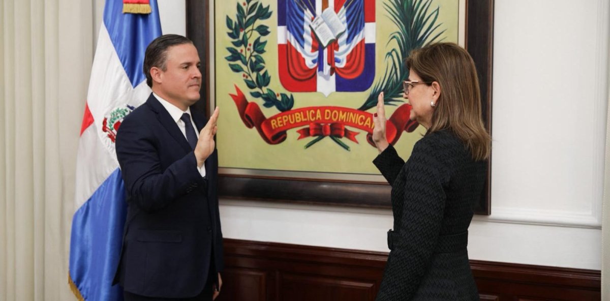 Jean Luis Rodríguez promete trabajar “mañana, tarde y noche” al frente del MIVHED