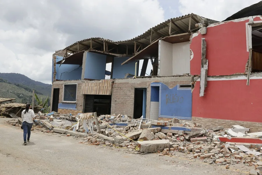 ‘Ayuda, SOS’, el mensaje de campesinos damnificados por el terremoto en Colombia