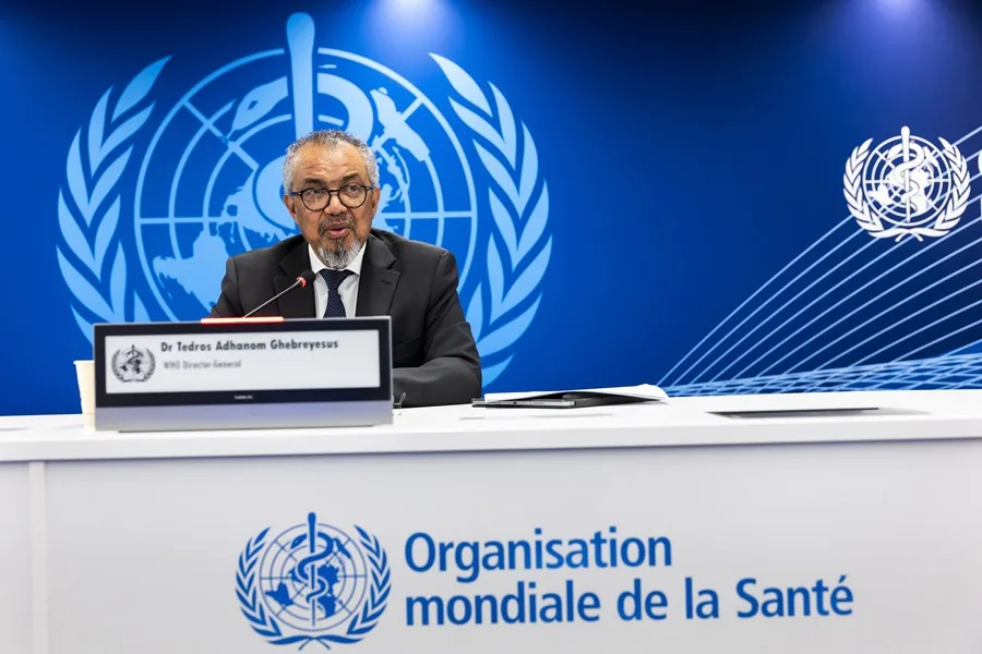El jefe de la OMS advierte de que el brote de ébola en la República Democrática del Congo «dista mucho de estar bajo control»