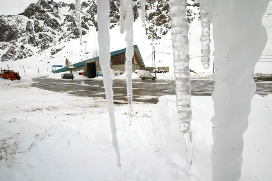 Chile suma 20 días de cierre del paso fronterizo con Argentina por las nevadas del temporal