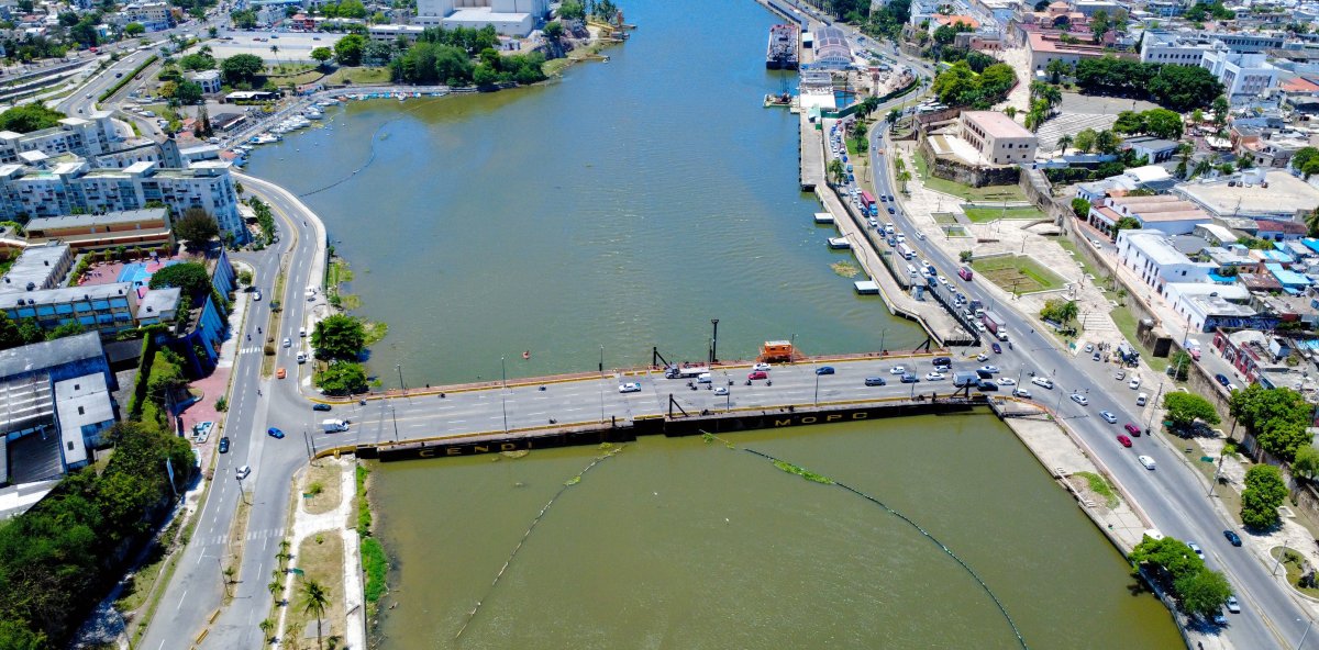 ¿En qué beneficiará al tránsito el nuevo puente basculante sobre el río Ozama?