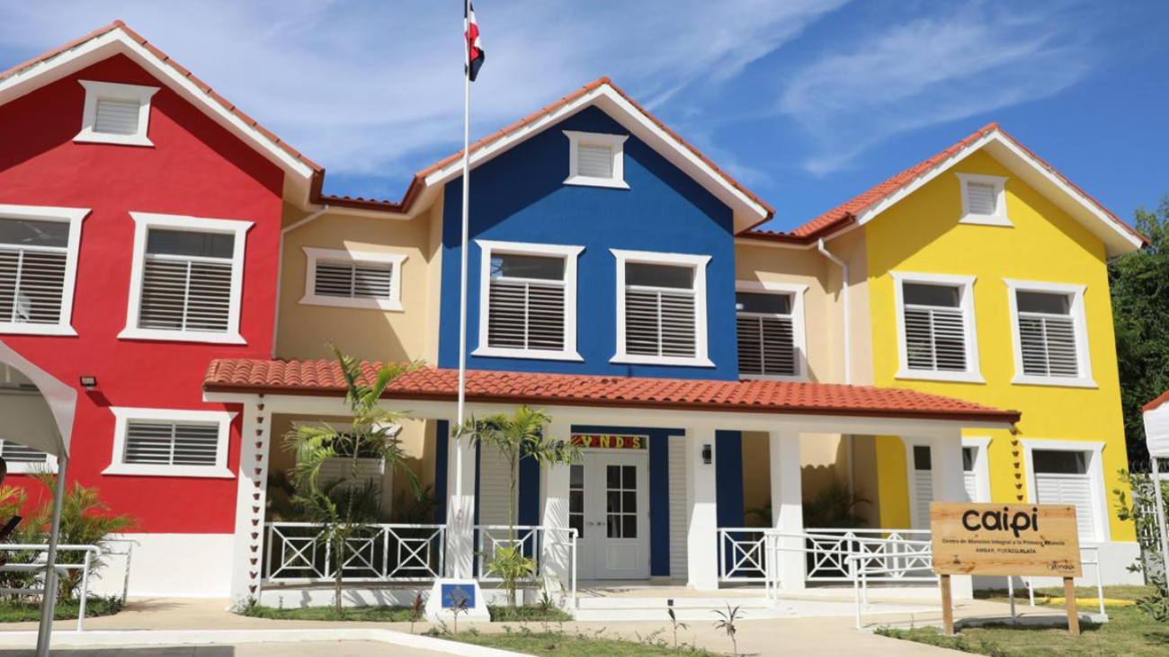 Presidente Luis Abinader inaugura Caipi en Puerto Plata, que beneficiará a 250 niños y niñas