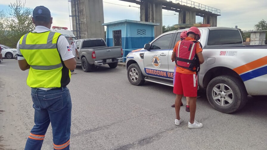 Adolescente muere ahogado en la compuerta de La Otra Banda en Santiago
