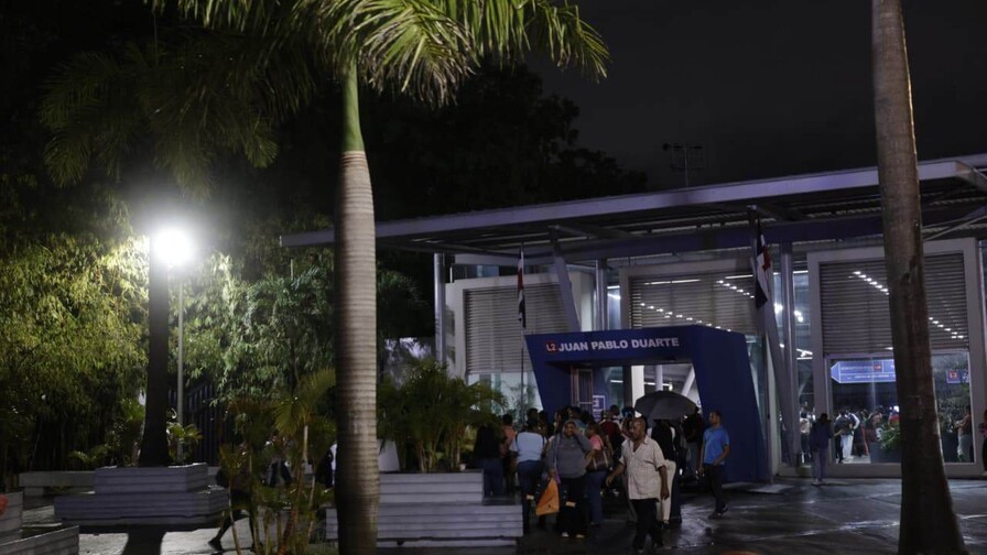 Restablecen el servicio en la Línea 2 del Metro
